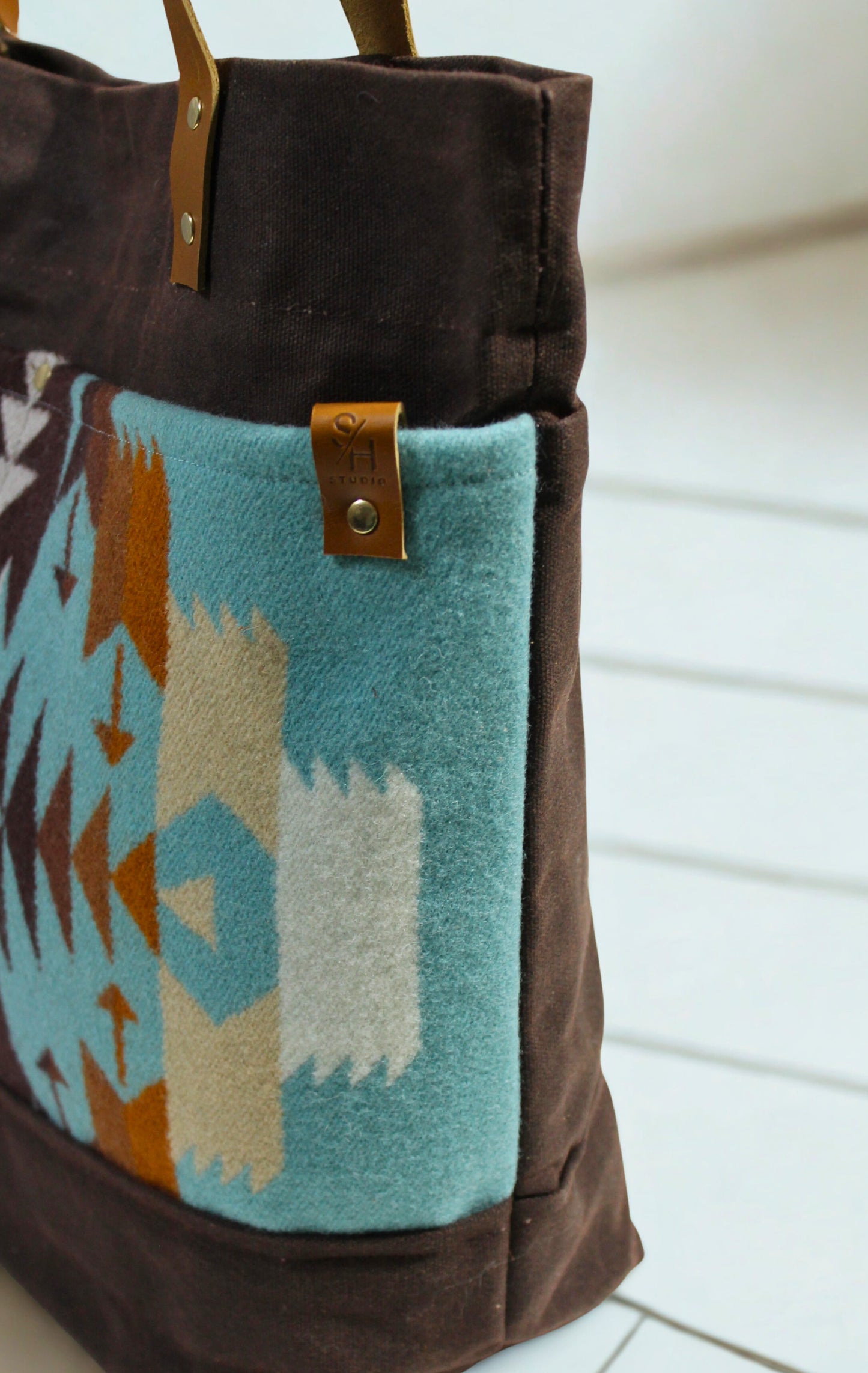 Rustic Wool & Waxed Canvas Tote Bag – Handmade Southwest Market Bag with Leather Handles, Durable and Water-Resistant