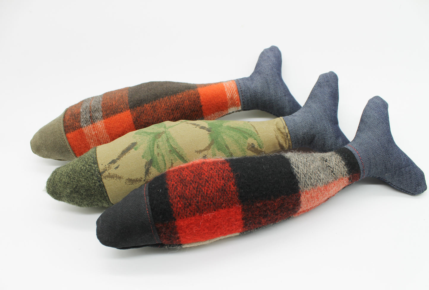 Rustic Organic Catnip Fish Kicker Toy – Handmade Crinkle Cat Toy
